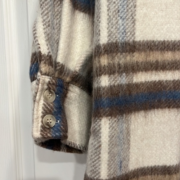 H&M wool shacket - Picture 4 of 7